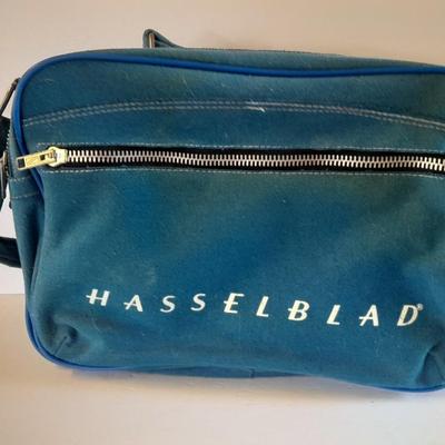 Vintage Hasselblad Retro blue shoulder bag. Rugged, durable canvas travel bag Made in Sweden
