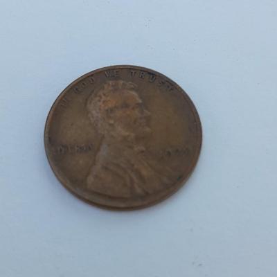 Three Collectible pennies, Wall Street stock market crash, Pope John Paul II, and end of WW1