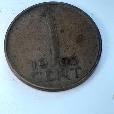 Two Peru 20 Centavos coins