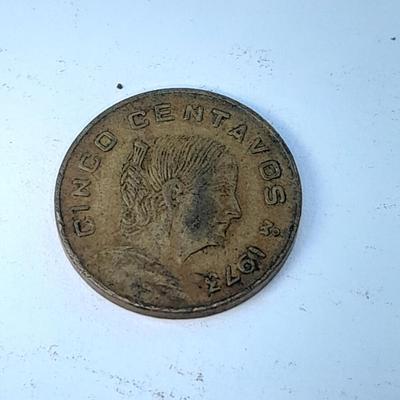 Two Peru 20 Centavos coins