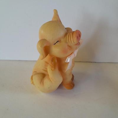 Collectible Pig figures pig piles!