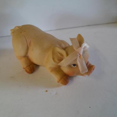 Collectible Pig figures pig piles!