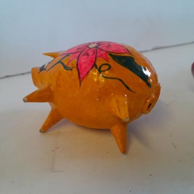Floral piggy banks, Mexico art