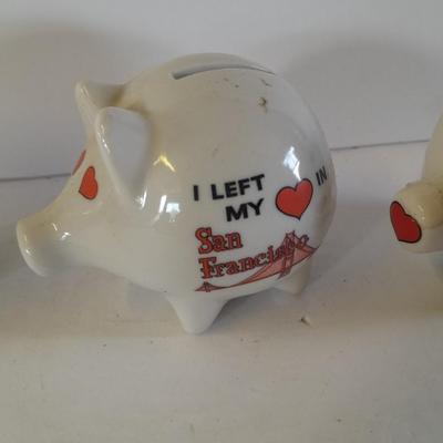 Three souvenir Piggy banks - New York - San Franscico - Colorado