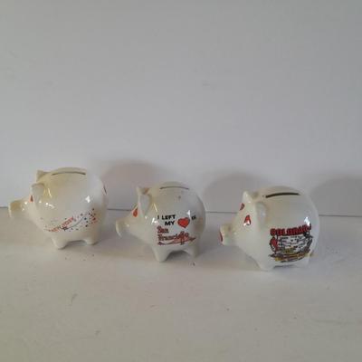 Three souvenir Piggy banks - New York - San Franscico - Colorado