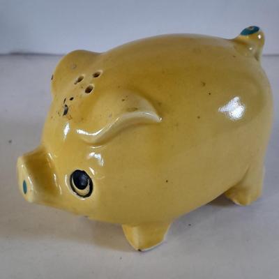 Colorful pig collectibles Piggy banks and vintage pig plate