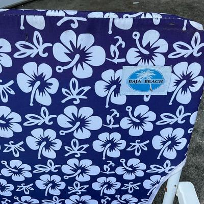 892 Pair of Folding Beach Chairs with Body Glove Life Jackets