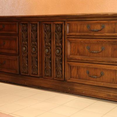 Long Dresser With Beautiful Wood Work