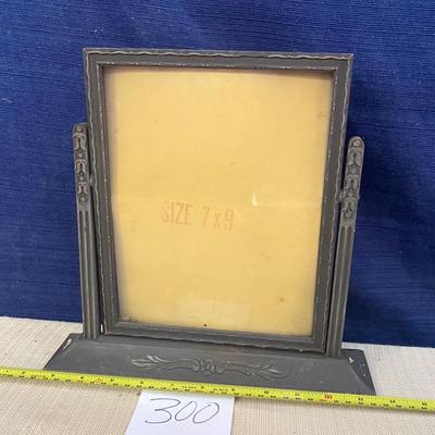 Vintage Wooden Tilt Picture Frame
