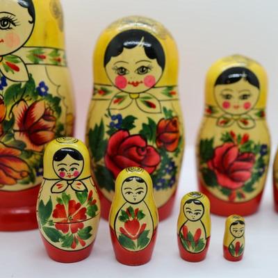 Russian Nesting Dolls