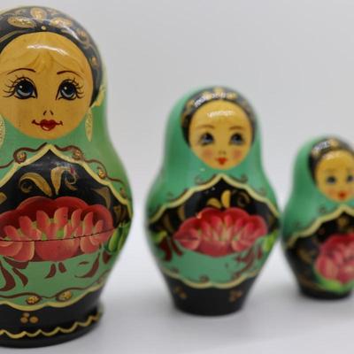 Russian Nesting Dolls