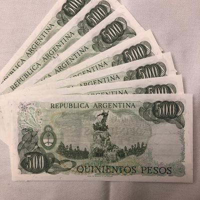 Argentinian 50 and 500 Pesos Currency
