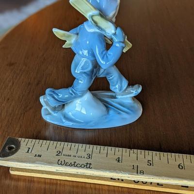 VINTAGE KUNST ILMENAU GDR CHILD SKIER PORCELAIN FIGURINE