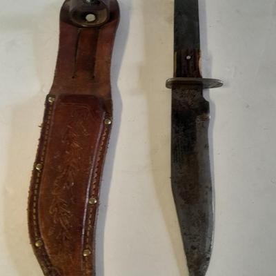 Two knives with sheaths Antler handled