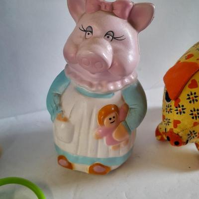 Pig toys for kids, vintage walking pig, books, plush and piggy bank