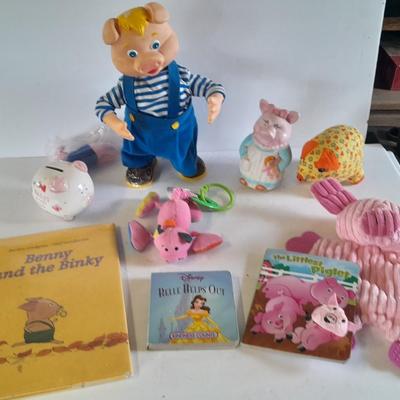 Pig toys for kids, vintage walking pig, books, plush and piggy bank