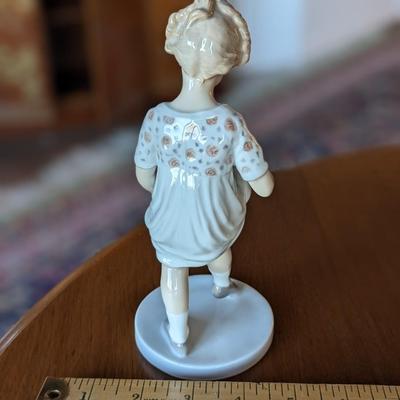 Vintage Bing and Grondahl B&G "Good toes, bad toes" Figurine #1794