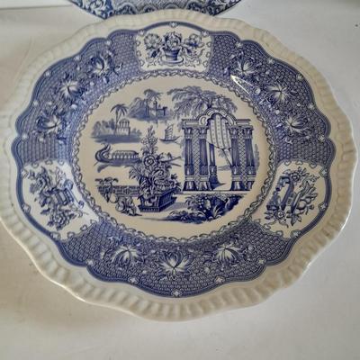 The Spode blue room collection plates - total of 4 (1)