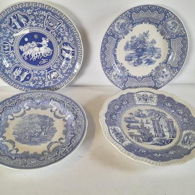 The Spode blue room collection plates - total of 4 (1)