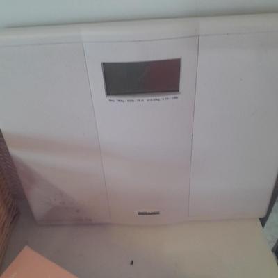 Bath pigs, health o meter digital scale and other Bath decor and needs