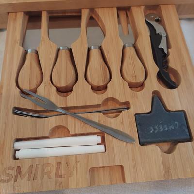 Smirly Charcuterie Cheese Board (K-BBL)