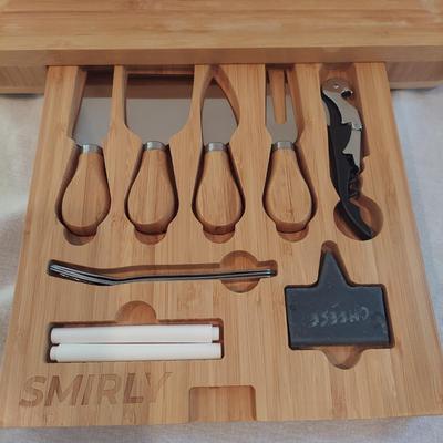 Smirly Charcuterie Cheese Board (K-BBL)