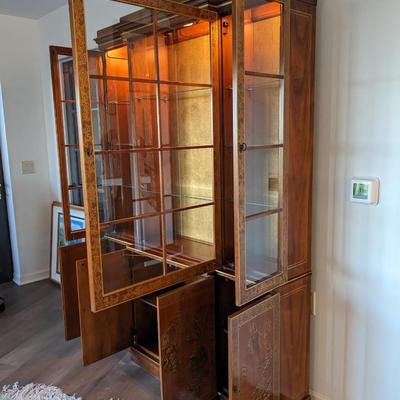 Stunning Drexel Heritage Lit Asian Chinoiserie Breakfront