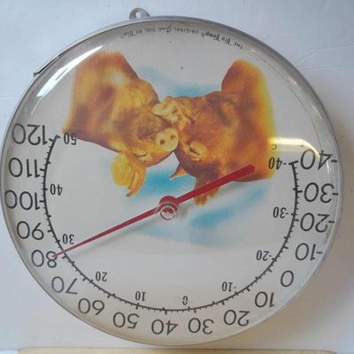 The Tru Temp thermometer with pigs and a 1966 DCC PUBL. CO. Pig print