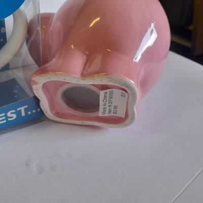 Pig lamp, piggy bank, and more pigs