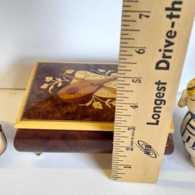 Music box Jewlery box with instrument on top, Pigs playing instruments, and conductor pig