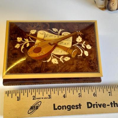 Music box Jewlery box with instrument on top, Pigs playing instruments, and conductor pig