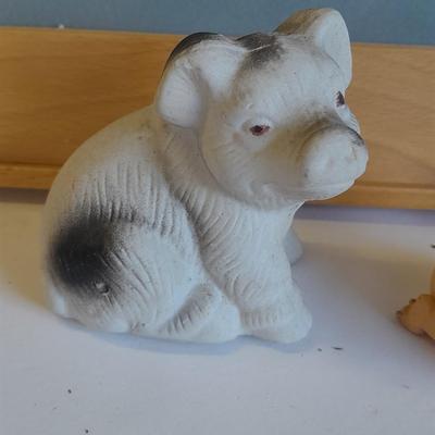 Framed pig wall art with pig figures