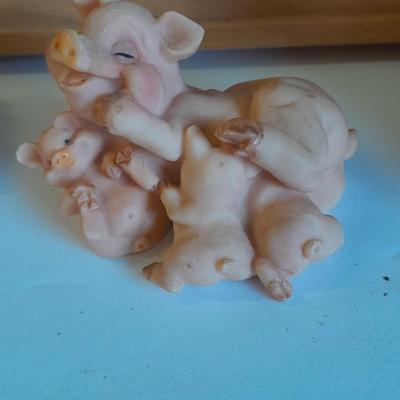Framed pig wall art with pig figures
