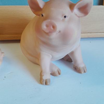 Framed pig wall art with pig figures