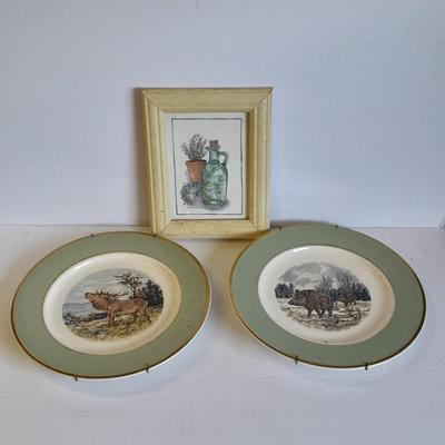 Two Classic Heritage Green collector's plates, Elk and Boar with framed wall art