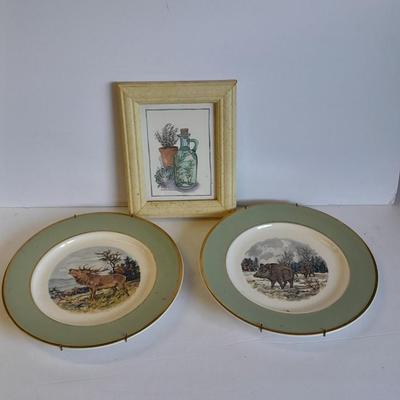 Two Classic Heritage Green collector's plates, Elk and Boar with framed wall art