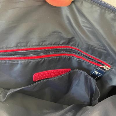 Tommy Hilfiger Purse