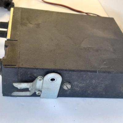 Montgomery Ward CB radio model GEN 696A
