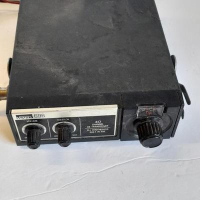 Montgomery Ward CB radio model GEN 696A