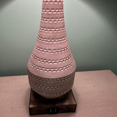 Pair of lamps with three touch lighting system