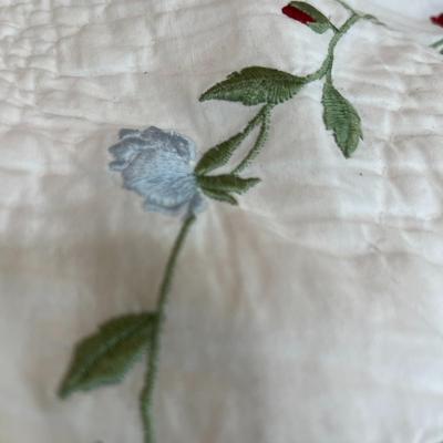 Floral Full Quilt AS IS