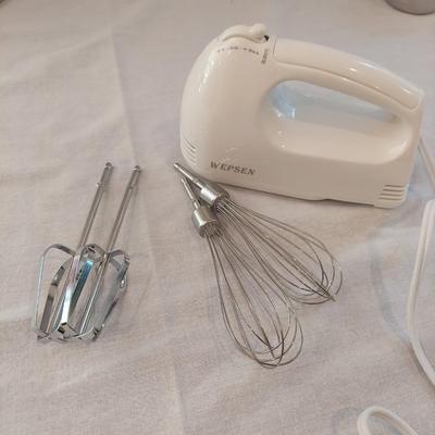 Hamilton Beach Food Processor, Hand Mixer w/ Bowls and more (K-BBL)