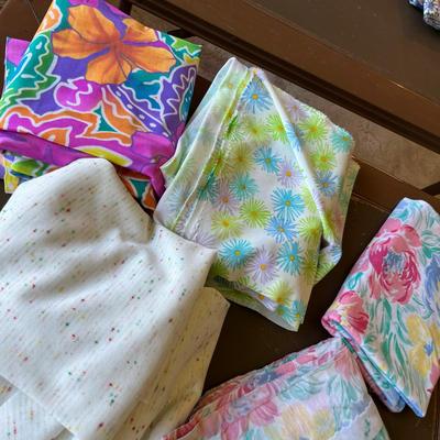Floral print material