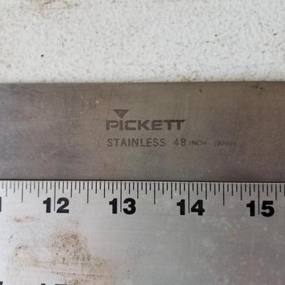 Squares and Rulers