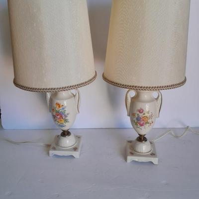 Two floral patterned porcelain lamps with shades