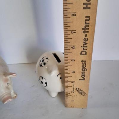 Pig Piggy bank trio