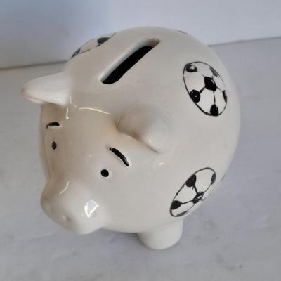 Pig Piggy bank trio