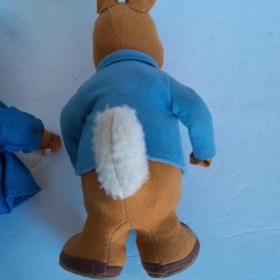 RARE Vintage Kersa Germany Male Rabbit collectible with metal foot tag