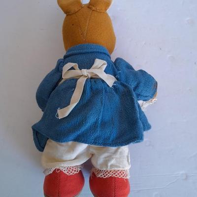 RARE Vintage Kersa Germany Female Rabbit collectible with metal foot tag