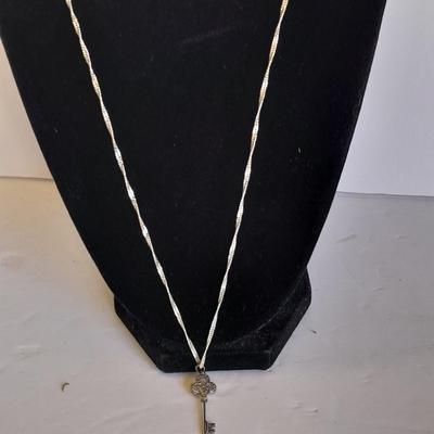 Marked .925 Key and chain necklace